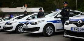 Policiji predanih 156 vozil renault megane grandtour