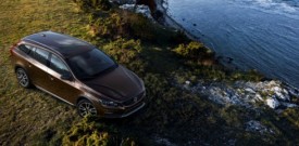 Volvo predstavlja novega V60 Cross Country