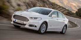 Ford Mondeo s štirikolesnim pogonom in kot hibrid na voljo tudi v Sloveniji