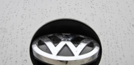 Volkswagen na servise vpoklical vozila Touareg od leta 2011 do 2016