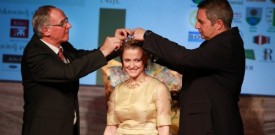 Vinska kraljica Slovenije 2017 je Maja Žibert