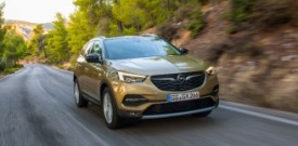 Opel Grandland X z najzmogljivejšim dizelskim motorjem in novo prestižno stopnjo opreme