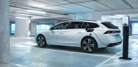 Peugeot in Citroën se v Sloveniji intenzivno pripravljata na prihod nizko-emisijskih vozil