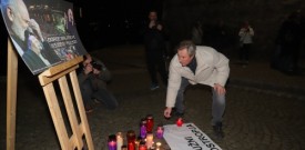 Maribor prižgal svečke Balaševiću v spomin