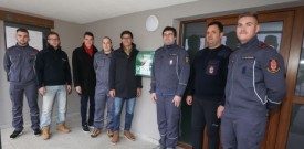 Prostovoljno gasilsko društvo Besnica dobilo nov defibrilator