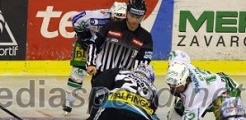Polfinalna hokejska tekma Lige Ebel: HDD ZM Olimpija in Black Hawksi iz Linza