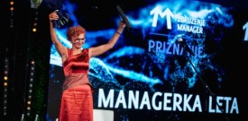 Priznanje Managerka leta 2023 prejela Marta Kelvišar, direktorica Adrie Dom