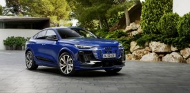 Vznemirljiv dizajn in najdaljši doseg v modelski družini: novi Audi Q6 Sportback e tron