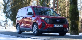 FORD Transit courier TREND