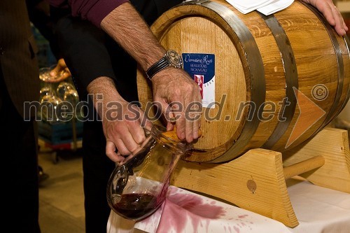 Francosko vino Beaujolais nouveau