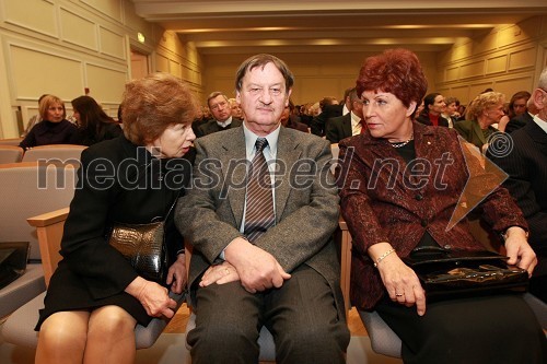 Dr. Spomenka Hribar, publicistka, dr. Tine Hribar, slovenski filozof in Zdenka Cerar, nekdanja pravosodna ministrica in generalna tožilka