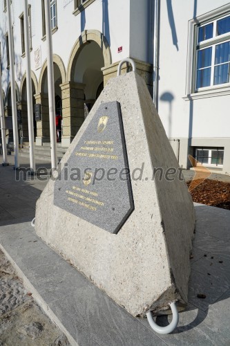 Spomenik v zahvalo in spomin braniteljem slovenske samostojnosti leta 1991