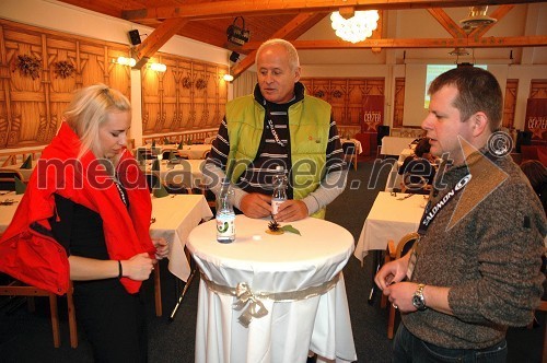 Hostesa radia Center, Žan Težak, pekarna Težak in Miha Rott, direktor podjetja Insiders Slovenia