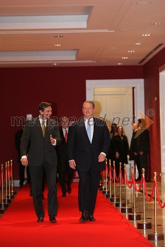 Borut Pahor, predsednik Vlade RS in Al Gore, nekdanji ameriški podpredsednik in dobitnik Nobelove nagrade za mir