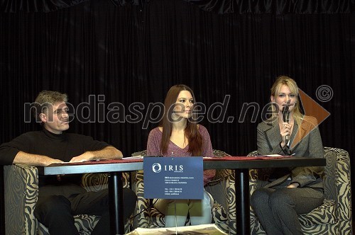 Etbin Tavčar, predsednik mednarodnega združenja za Lipico in ustvarjalec koledarja, Iris Mulej, Miss Slovenije 2006 in Mojca Krajnc, voditeljica