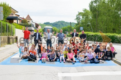 3D zebra za večjo varnost zdaj tudi v Mariboru pri Osnovni šoli Kamnica