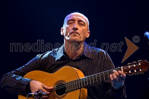Miroslav Tadić, kitara