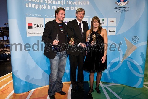 Primož Kozmus, atlet in športnik leta 2008 (dobitnik zlate medalje na OI v Pekingu), dr. Danilo Türk, predsednik Republike Slovenije in Sara Isakovič, plavalka in športnica leta 2008 (dobitnica srebrne medalje na OI v Pekingu)