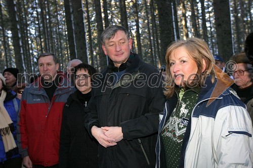 Jožef Jerovšek, poslanec SDS, Ljubica Jelušič, ministrica za obrambo, dr. Danilo Türk, predsednik Republike Slovenije in Irena Majcen, županja Slovenske Bistrice