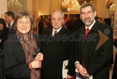 Dr. Jure Zupan, minister za znanost, visoko šolstvo in tehnologijo s soprogo Bredo in Rudi Moge, poslanec v Državnem zboru (na sredini)