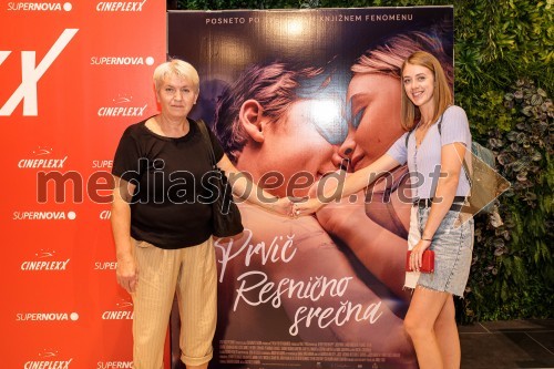 Ladies Night s filmom Prvič resnično srečna, CINEPLEXX