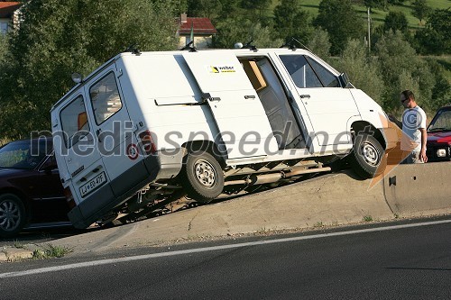 Prometna nesreča