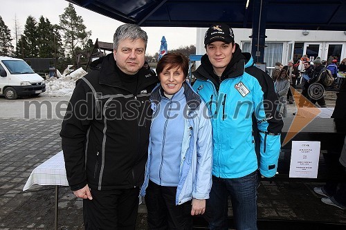 Andrej Verlič, podžupan Maribora, Danica Ksela, novinarka POP tv v Mariboru in Mitja Šeško, moderator na Radiu City in voditelj prireditve