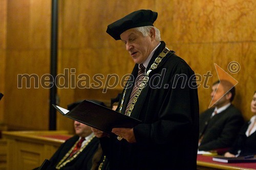 Prof. dr. Jožef Duhovnik, dekan Fakultete za strojništvo Univerze v Ljubljani