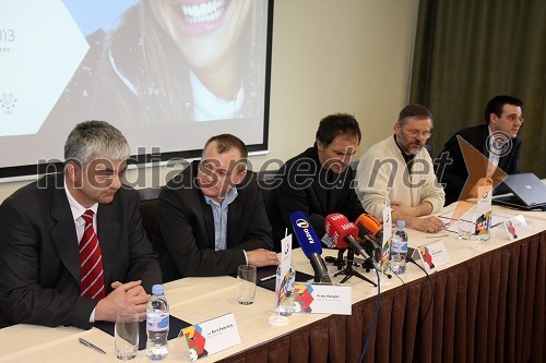 Mag. Boris Podvršnik, župan občine Zreče, Franc Kangler, župan Maribora, prof. dr. Otmar Kugovnik, profesor na Fakulteti za šport in predsednik Slovenske univerzitetne športne zveze, Vili Rezman, župan Ruš in Boštjan Kralj, Kraft&Werk PR