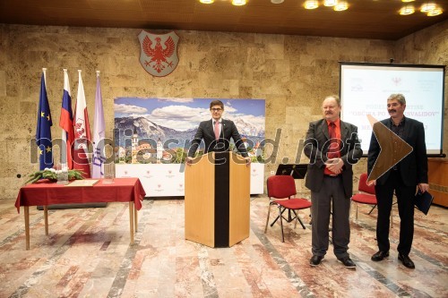 Mestna občina Kranj prejela listino občina po meri invalidov 2022