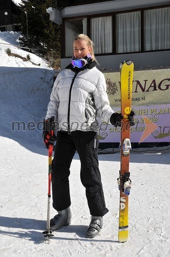 Tjaša Ošlak, manekenka in Snežna kraljica smučarskega centra Golte 2009