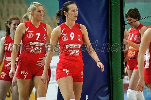 Maja Guštin in Sonja Borovinšek, igralka OK Nova KBM Branik