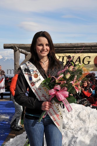 Sabina Frankovič, 2. spremljevalka Snežne kraljice Starega vrha 2009