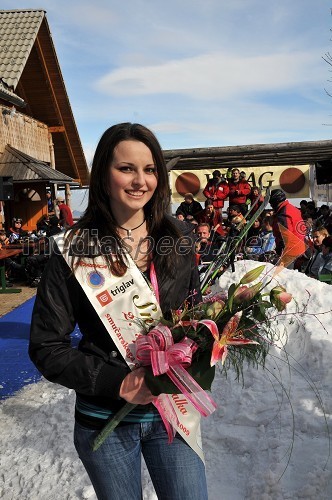 Sabina Frankovič, 2. spremljevalka Snežne kraljice Starega vrha 2009