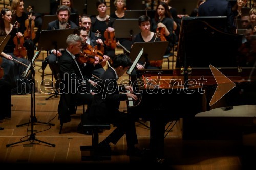 2. finalni večer Mednarodnega klavirskega tekmovanja, zaključek 6. zimskega festivala