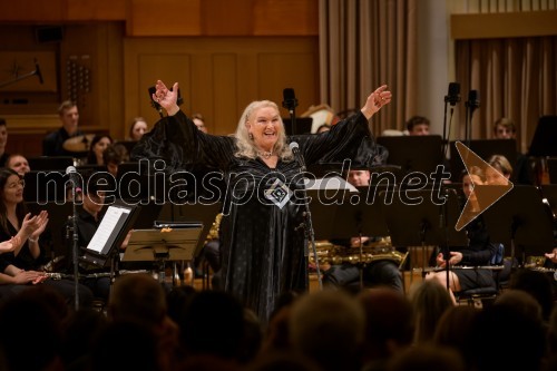 Elda Viler z orkestrom Ave in gosti, koncert ob 60. letnici delovanja