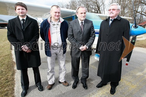 Andrej Gregorič, predsednik Letalskega centra Maribor, Franc Kangler, župan Mestne občine Maribor, Milan Pogačnik, minister za kmetijstvo, gozdarstvo in prehrano in Jožef Merkuš, župan občine Hoče-Slivnica