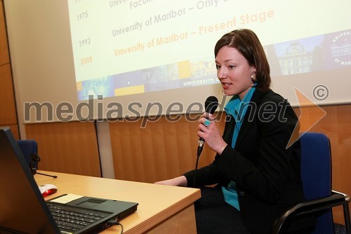 Karolina Bucka, vodja službe za mednarodno in meduniverzitetno sodelovanje