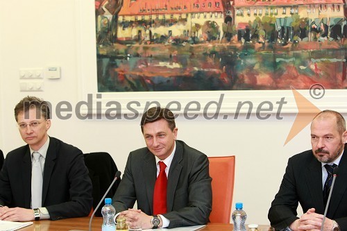 Igor Lukšič, minister za šolstvo in šport, Borut Pahor, predsednik Vlade RS in Franc Križanič, minister za finance