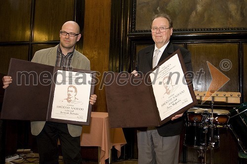 Bernard Nežmah, novinar in nagrajenec Sklada Josipa Jurčiča za leto 2008 in Peter Bedjanič, publicist in nagrajenec Sklada Josipa Jurčiča za leto 2008