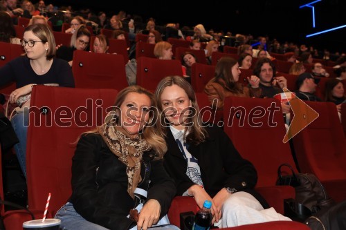 Ladies Night s filmom Čudovita polomija v Cineplexx Ljubljana