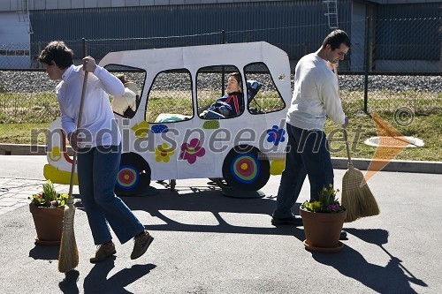 Varovanci socialno zdravstvenega centra Dolfke Boštjančič