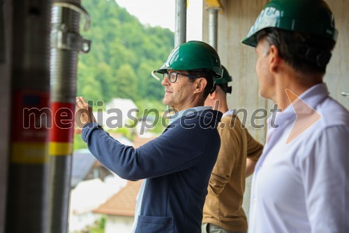 Gradnja stanovanj v Stražišču - zaključek tretje gradbene faze