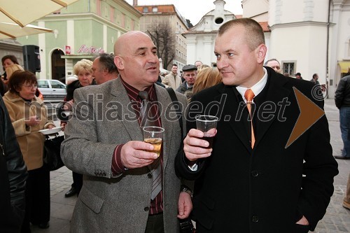 Ivan Dabo, župan Novalje, in Franc Kangler, župan Maribora
 
