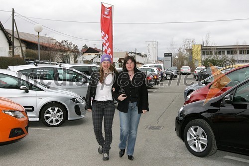 Tina Maze, alpska smučarka, in njena mama Sonja Maze