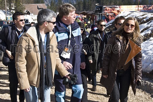 Janko Goršek, vršilec dolžnosti direktorja Policije, Drago Bahun, predsednik OK Planica, in Katarina Kresal, ministrica za notranje zadeve