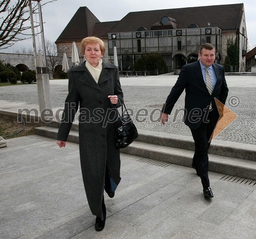 Cvetka Selšek, predsednica uprave SKB, in Tomaž F. Lovše, direktor Diners Club