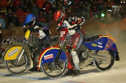 Start, v ospredju Viatcheslav Nikulin, zadaj Anton Weber (oba Nemčija)