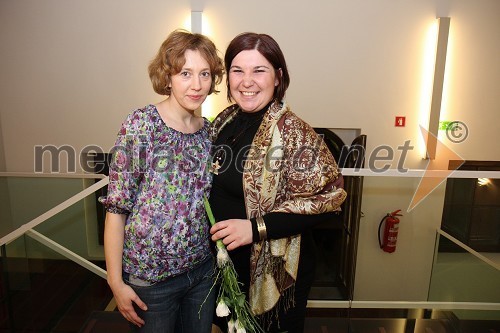 Barbara Vidovič, igralka, in Petra Kurnik, tajnica Mestnega gledališča Ptuj