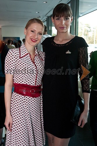 Maja Ferme, modna kreatorka in Nataša Pinoza, miss Universe Slovenije 2006